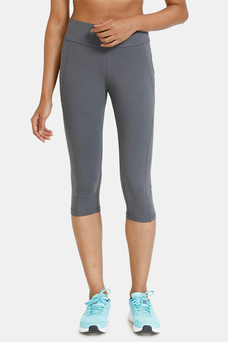 Zelocity All Day 3/4Th Yoga Leggings - Grey Pinstripe — image 2